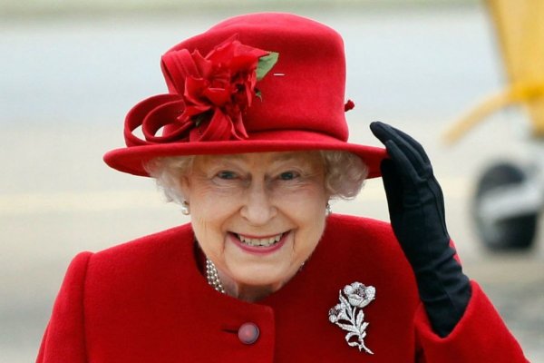 Королева раскритиковала новую железную дорогу в Великобритании