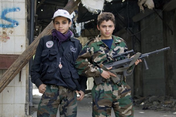 Дети Сирии могут бесплатно обучатся в военных училищах РФ