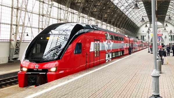 В Англии застопорилось движение поездов из-за того, что все работники уехали на ЧМ-2018