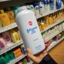 Johnson & Johnson обязали выплатить $5 млрд компенсаций за тальк