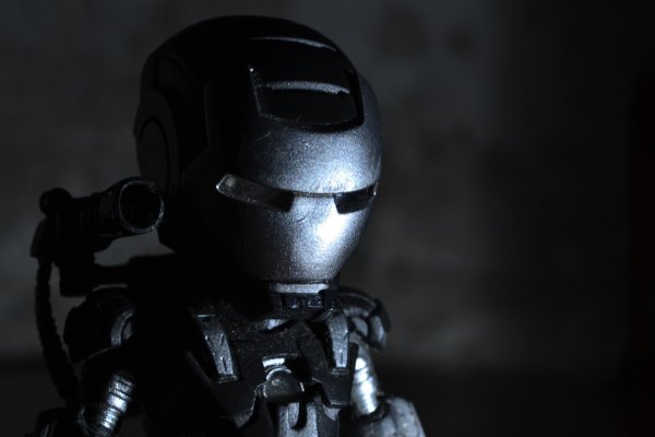 Южноуральские инженеры создают русского боевого робота