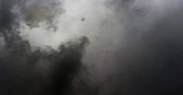 В Пензенской области пенсионер смог сфотографировать НЛО над своим домом