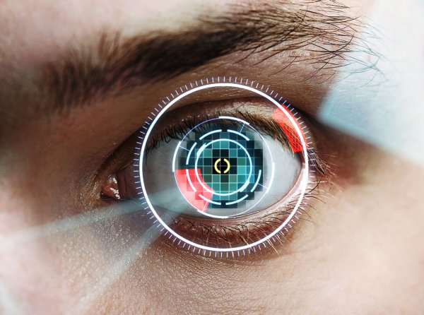 Искусственный интеллект Iris Scanner сможет отличать живых людей от мёртвых по сетчатке глаза