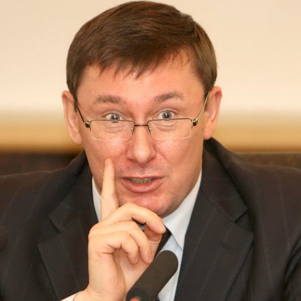 Генпрокурор Украины хочет сложить полномочия