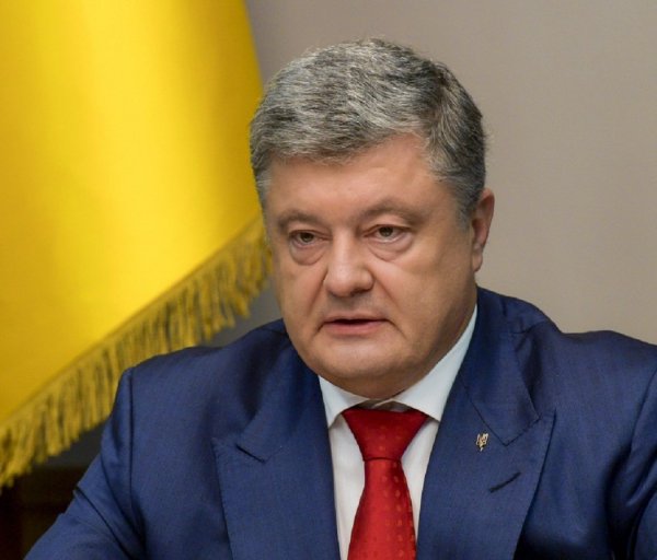 Порошенко лишает права голоса часть украинцев
