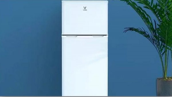 Xiaomi оценила свой холодильникYunmi 118L в 100 долларов