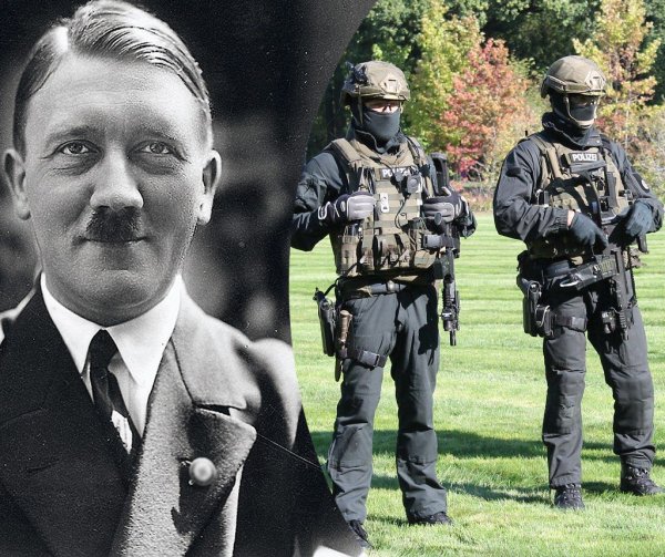 Немецкий спецназ праздновал день рождения Адольфа Гитлера