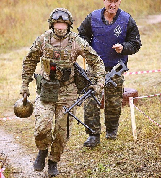 «Армейцы» из ССО победили спецназ ФСБ на турнире по стрельбе