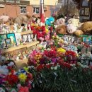 Мемориальные игрушки у «Зимней вишни» раздадут в детские дома