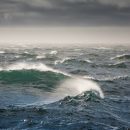 Загадочное природное явление: У побережья Охотского моря вода стала желтого цвета Загадочное природное явление: У побережья Охотского моря вода стала желтого цвета