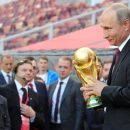 Владимир Путин познакомился с Жозе Моуринью на открытии ЧМ-2018