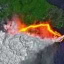 Снимок вулкана Килауэа из космоса показал маршрут движения лавы Снимок вулкана Килауэа из космоса показал маршрут движения лавы