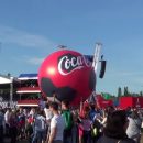 Из-за жары в Самаре болельщики массово покупают головные уборы