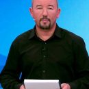 Ведущего Первого канала наказали за мат в прямом эфире Ведущего Первого канала наказали за мат в прямом эфире