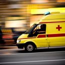В Индии на женщину напали члены ее семьи, избили и привязали к дереву