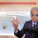 Индиец обрезал самые длинные ногти в мире после 66 лет отращивания