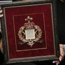 Побывавшую на Луне миниатюрную Библию выставили на аукцион