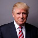 СМИ: Дональд Трамп селфи с собой оценил в 70 000 долларов