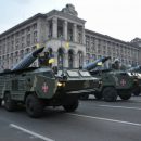 Украинский репортер высмеял «новинки» военной техники к Дню независимости страны