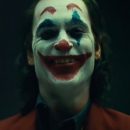 Хоакин Феникс в костюме Джокера «попал под такси» Хоакин Феникс в костюме Джокера «попал под такси»