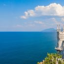 Украина выразила протест из-за визита премьер-министра России Медведева в Крым Украина выразила протест из-за визита премьер-министра России Медведева в Крым