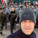 «Убегать от ОМОНа»: Навальный рассказал, что мотивирует его бегать по утрам «Убегать от ОМОНа»: Навальный рассказал, что мотивирует его бегать по утрам